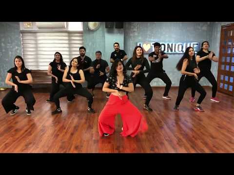 NAAGIN | AASTHA GILL | BOLLYWOOD TONIQUE CHOREOGRAPHY |DANCE FITNESS CHOREOGRAPHY