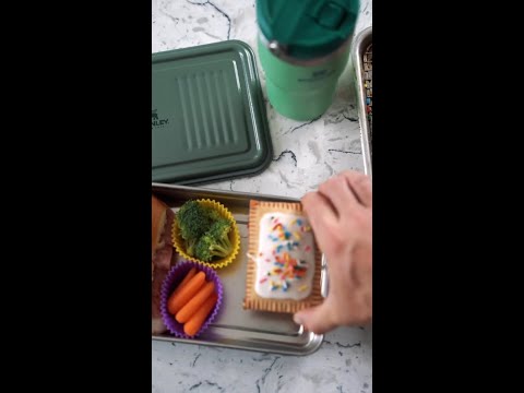 Nostalgic Lunch: Stanley x Homemade Pop Tarts