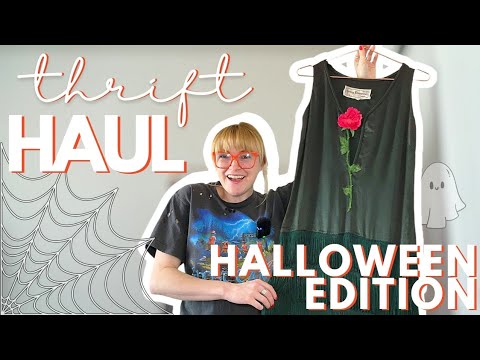 What I found in the Halloween section of the Thrift Store 👻 | A (not so spooky) VINTAGE Thrift Haul