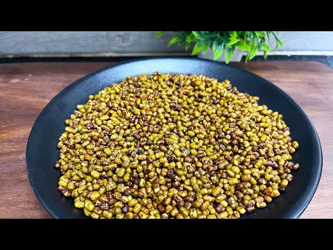 ரொம்ப ஈஸியான பச்சைப்பயிறு ஃப்ரை / Green Gram Fry Recipe in Tamil / Pachai Payaru Fry / Snacks Recipe