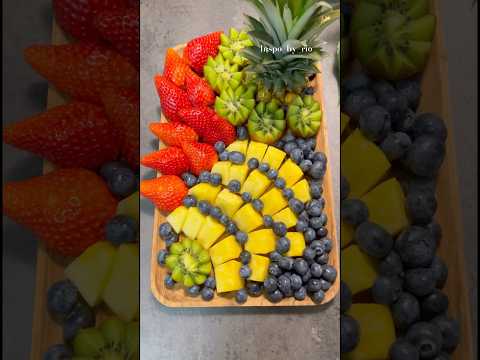 Fruit platters ideas TUTORIAlS 🌈 Easy & Stunning Fruit Platter Designs #shortvideo