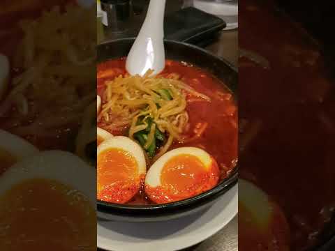 ラーメン　辛そう・・・　どこのラーメンか分かったら凄い