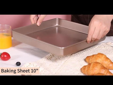 Baking bread or chicken with this baking sheet is so convenient.