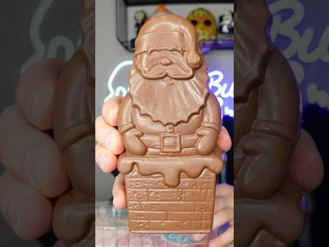 I Ate A 1 Pound Reese’s Filled Santa! 🍫🎅 #reeses #foodchallenge