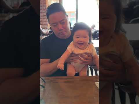 A Sweet Father-Daughter Moment//Smiling Baby