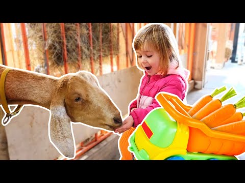 Farm Adventures: Baby Bianca & Mom Feed Animals - Fun Outdoor Activities for Kids!