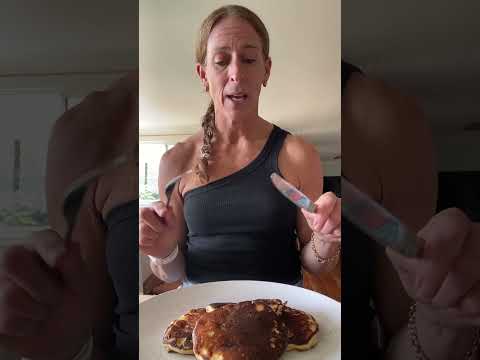 Get my protein pancake recipe. #Menopausenutritionist #proteinpancakes  #proteinandmenopause