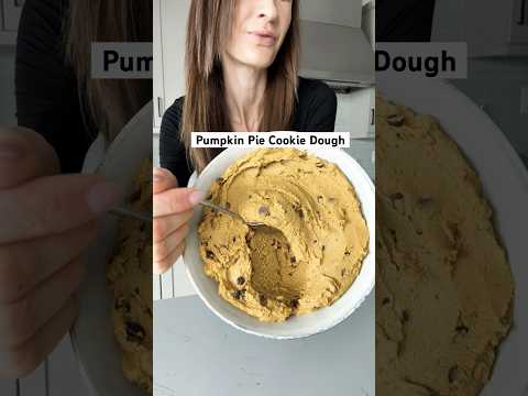 DAIRY-FREE PUMPKIN PIE COOKIE DOUGH