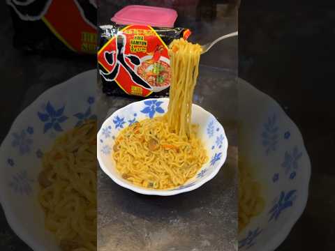 Trying Out Viral Untried Ramen Noodles Day 4- Paldo HWA Ramen Hot & Spicy #shorts