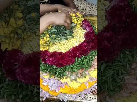 #bathukamma #festival #pedha bathukamma#subscribe #youtube shorts @laasyamudupu2104