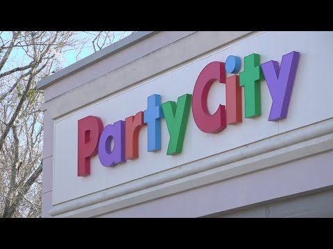 All Party City locations closing