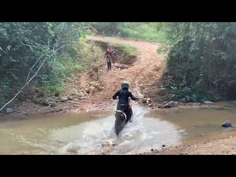 Motovlog curso off road com equipe do Vilela Pilotagem - trilha Só Delas