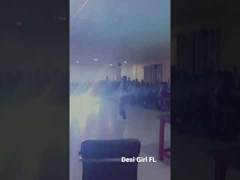 IFTM UNIVERSITY MORADABAD||Desi girl dance ||#freshersparty#shortvideo #dance #friends