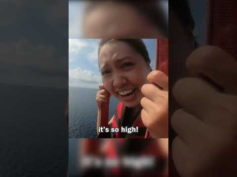 What really happened on parasailing activity 😳when Japanese girl tries for the first time 😱😱