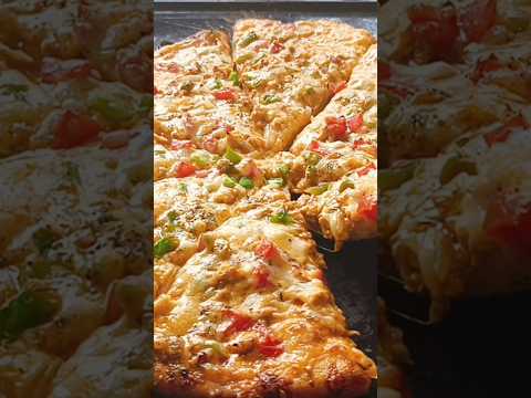 Pizza recipe | homemade pizza#pizza#shortfeeds#shorts#recipe#food#