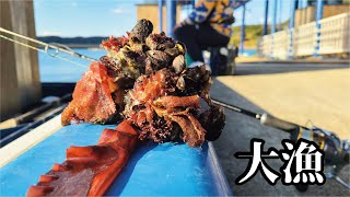 【大漁】フェリーターミナルから驚きの仕掛けでとにかく大漁に魚を釣る！！！！！