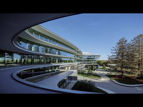 Central + Wolfe Campus in Sunnyvale, California