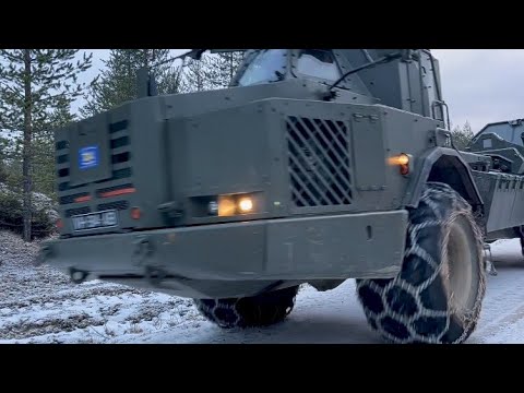 British howitzers Howitzers attack targets during the 25th Dynamic Front in Finland