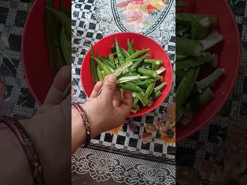 Bhindi Churchuri #food #cooking #foodie  #ytshorts #shinewithsheela