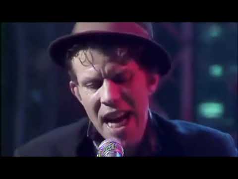 Tom Waits – Live On The Tube (1985)