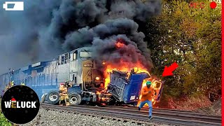 110 SHOCKING Moments Of Train Crash Compilation Caught On Camera before CHRISTMAS!