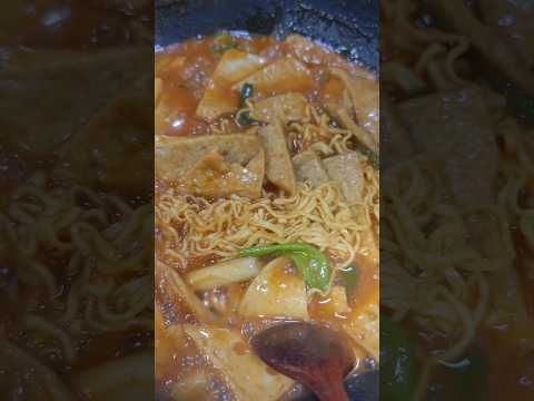 학교 앞에서 먹던 추억의 떡볶이 맛 그대로 재연하기 #shorts