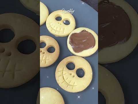 Deliciously #Spooky Skull #Cookies for #Halloween!