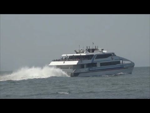 Nantucket and Marthas Vineyard High Speed ferry action July 2024