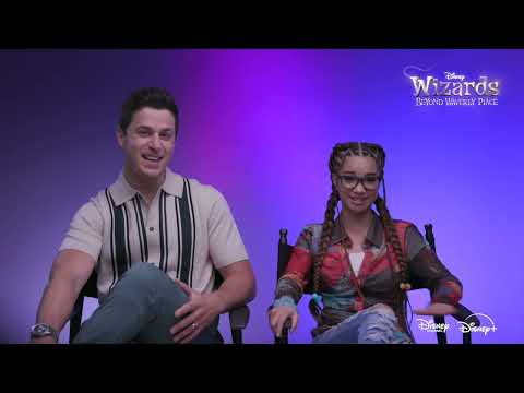 David Henrie & Janice LeAnn Brown - 'Wizards Beyond Waverly Place' Interview (Exclusive)