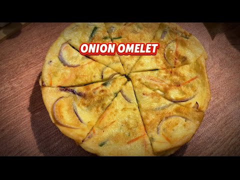 I never thought onions and eggs could be made this way, it’s very delicious. #easyrecipe #omelette