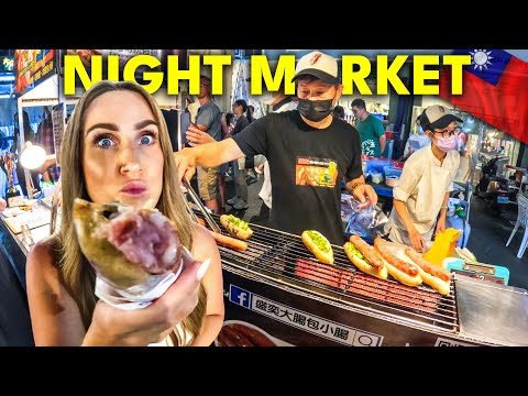 TAIWAN STREET FOOD! Night Market in Kaohsiung 🇹🇼