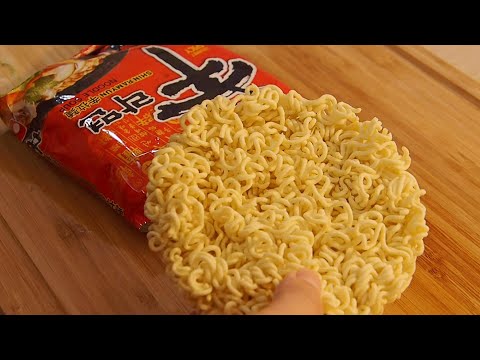 Stir-fried Korean Instant Noodles with White Sauce  白醬炒韓國泡麵 Shin Ramen