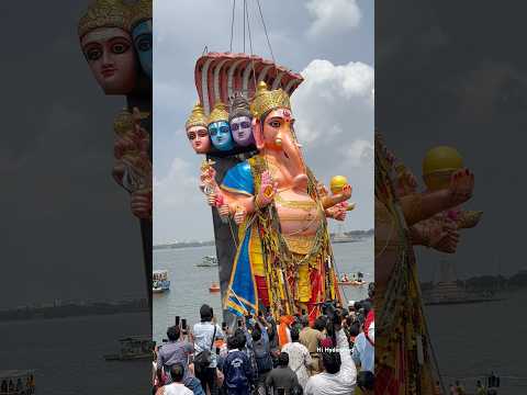 Ganesh Visarjan In Tank Bond Hyderabad #youtubeshorts #ytshorts #ganeshnimarjanam