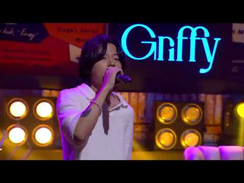 Exclusive Tonight Show Performance: Griffy - Talk It Out