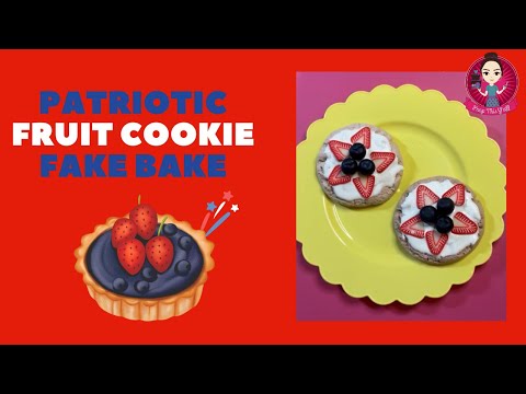 Let’s Fake Bake patriotic strawberry & blueberry cookies with cream glue icing! Look so YUMMY!