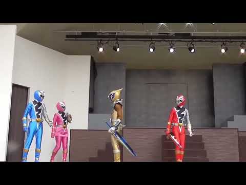 Power Rangers Dino Fury Meets Power Rangers Dino Charge!