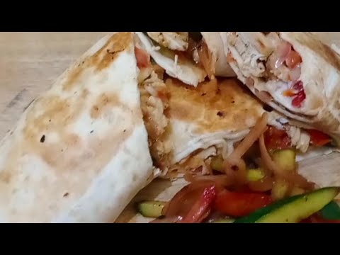 #tortilla wrap#supereasy #chickenwraprecipe 🌯