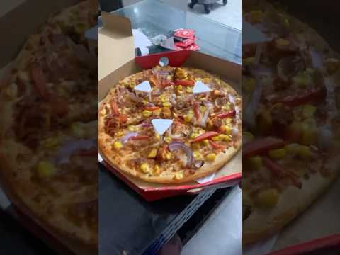 Enjoying Pizza 🍕 in Christmas 🤶 #storybyrakesh #pizza za