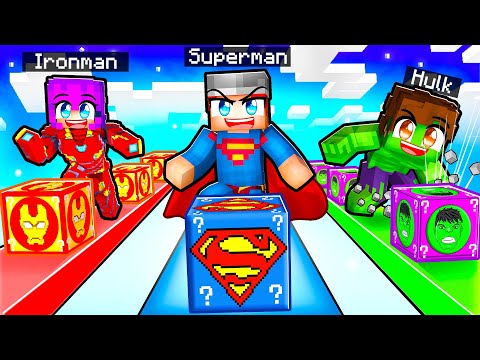 Having A SUPERHERO LUCKY BLOCK RACE in Minecraft!