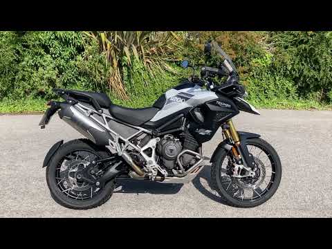 2023 TIGER 1200 RALLY PRO, 1387 MILES - WALKAROUND - COMPLETELY MOTORBIKES