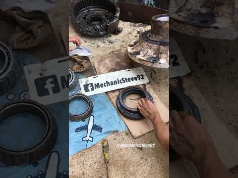 Loader Wheel Hub Damage Repair: Fixing a Broken Hub P3