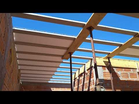 CONSTRUINDO A PRÓPRIA CASA #42 - FINALMENTE MONTANDO A LAJE