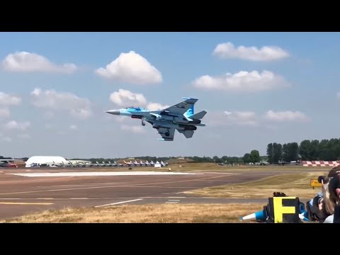 RIAT 2018 Amazing Ukraine Arrival 🇺🇦 SU-27 & IL-76