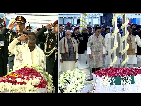 President, VP, PM Modi & Lok Sabha Speaker pay last respects to former PM Dr. Manmohan Singh