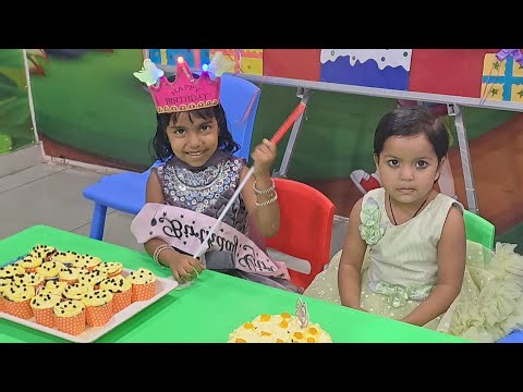 Saanvika's #birthday #celebration #cakecutting #youtube 🎂 🥮