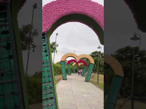 RIVERFRONT FLOWER PARK, Ahmadabad, India #traveldiaries #gujarat #india