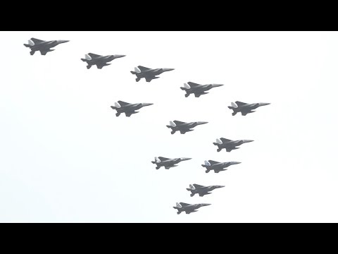 F-15Jイーグル離陸12連発と3部隊よる大編隊飛行 小松基地航空祭2016 Formation flying