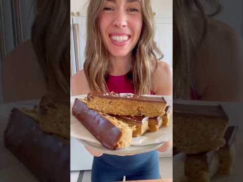 PEANUT BUTTER COOKIE DOUGH PROTEIN BARS | No Bake Recipe!