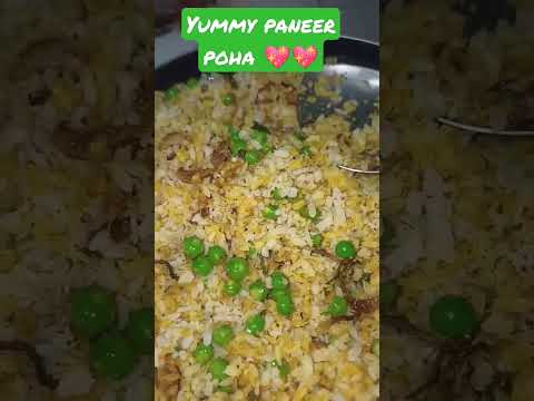 #shorts //Yummy yummy paneer poha😍😍#newyoutubeshort #viralshorts