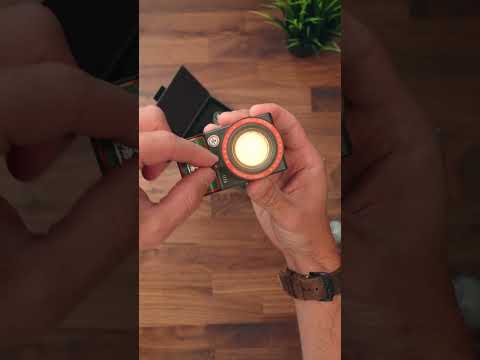 a TINY camera light